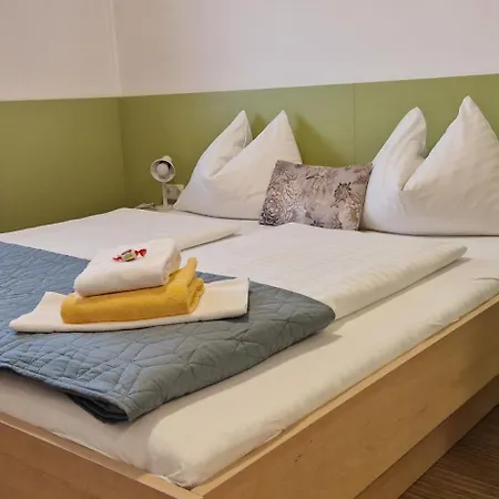 I Am Im Living Campus Hotel Leoben (Styria)